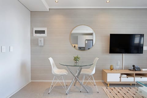 Cosmopolitan Apartments Apartment in Sea Point