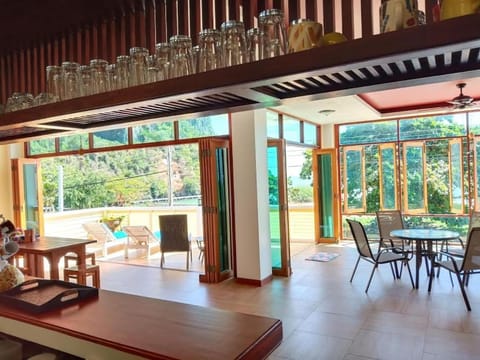 Communal lounge/ TV room, Lobby or reception, older children