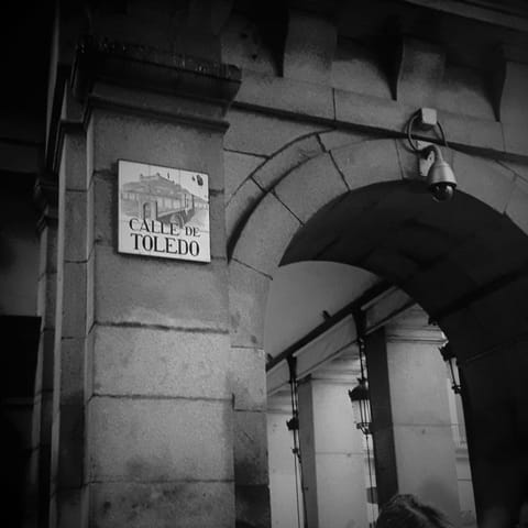 Nuevo Elegante piso Vintage en plena Plaza Mayor Apartment in Centro