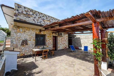 Facade/entrance, BBQ facilities