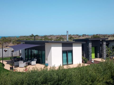 Property building, Bird's eye view