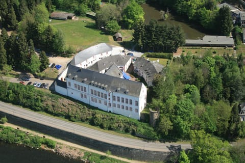 Property building, Bird's eye view, Garden