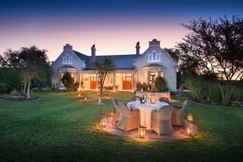 Property building, Facade/entrance, Garden, Garden view, Sunset