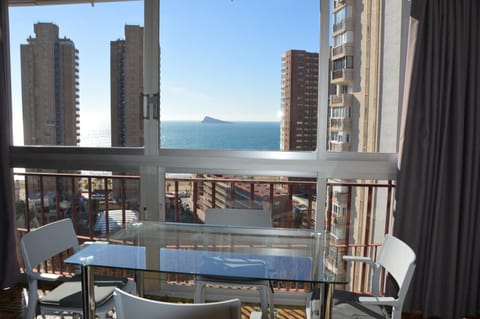 View (from property/room), Balcony/Terrace, Dining area, Sea view