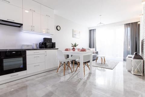 Resort Apartamenty Klifowa Rewal 29 Apartment in West Pomeranian Voivodeship, Poland