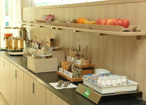 Breakfast, Buffet breakfast