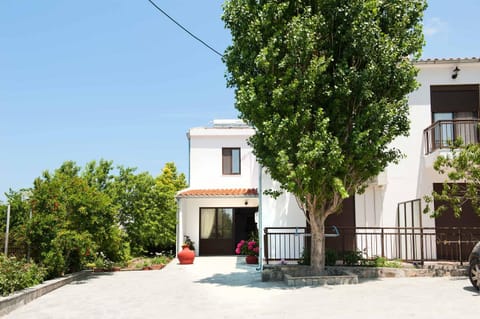 Saonisos Apartment hotel in Evros, Greece