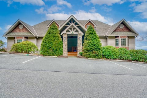 Reserve Your Happy Place Apartment in Sugar Mountain