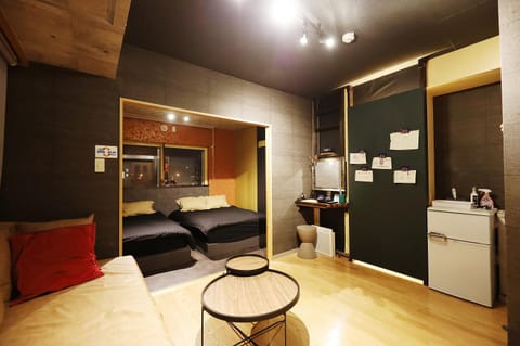 Living room, Photo of the whole room