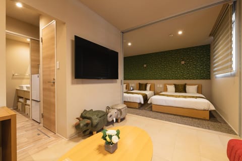 Bed, Dining area