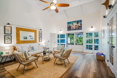 Sea Turtle Cottage House in Princeville