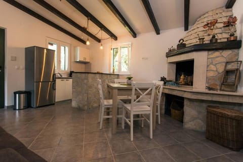 Lodge JoMi House in Šibenik-Knin County, Croatia