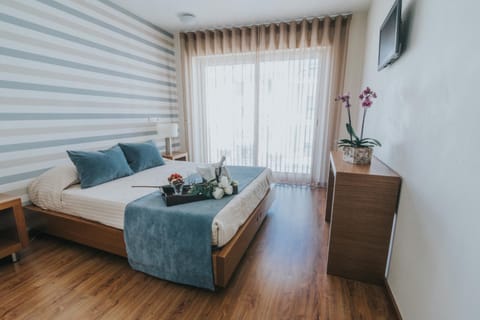 Bedroom, wedding