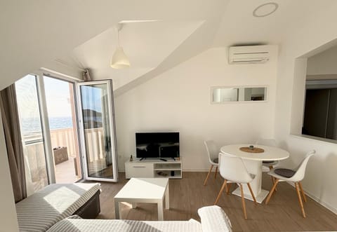 Seaview apartment Sara Apartment in Dubrovnik-Neretva County