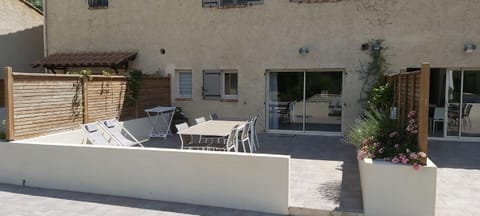 Les Prairies de l'Encrême Apartment in Provence-Alpes-Côte d'Azur