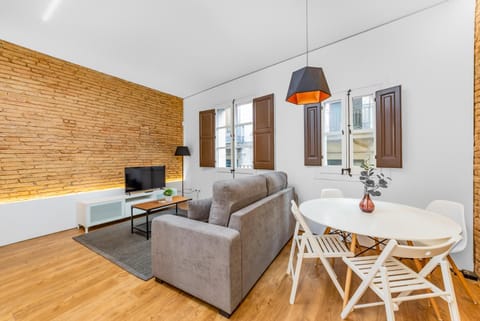 TV and multimedia, Living room, Dining area