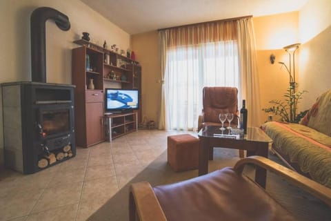 Family House Nino Apartment in Šibenik-Knin County, Croatia