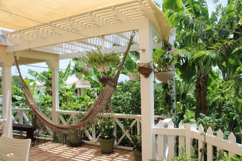 Inner courtyard view