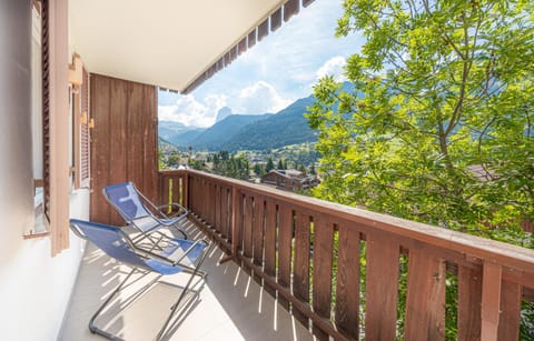 Balcony/Terrace, City view, Garden view