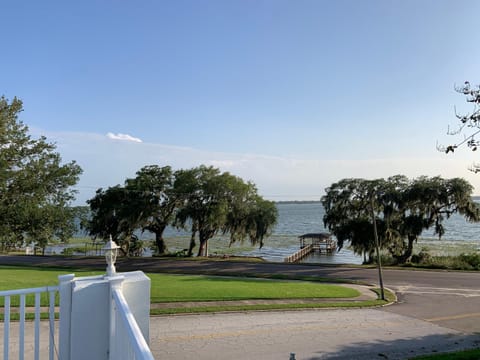 View (from property/room), Lake view
