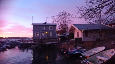Property building, Facade/entrance, Sunrise