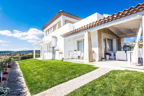 HYPNOTIC GUESTHOUSE Bed and Breakfast in Budoni