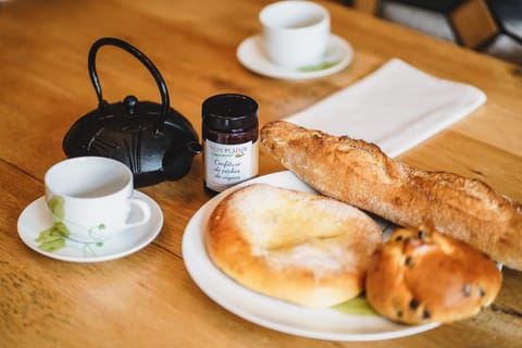 Ô Rethel Jacuzzi, Gîte Ardennes House in Wallonia, Belgium
