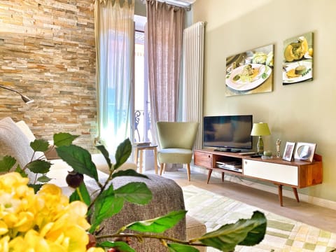 Street View Apartment in La Morra