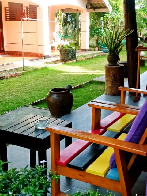 Patio, Day, Balcony/Terrace, Living room, Photo of the whole room, Seating area, Garden view