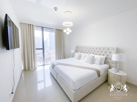 Westminster Boulevard Point Apartment in Dubai