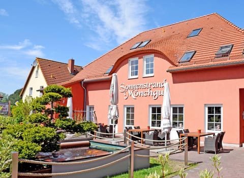 Ferienwohnungen Moenchgut und Ruegen Apartment in Mecklenburg-Vorpommern, Germany