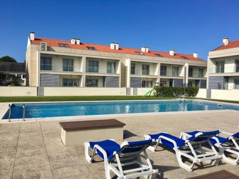 Facade/entrance, Swimming pool