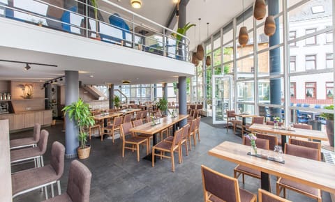 Lobby or reception, Lounge or bar