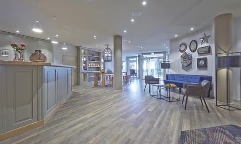 Day, Lobby or reception, On site