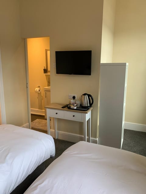 Royal Oak Hotel Hotel in Leicester