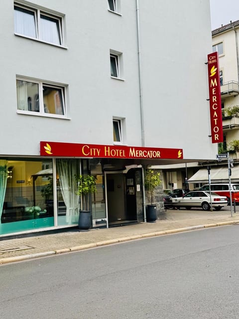 Property building, Street view