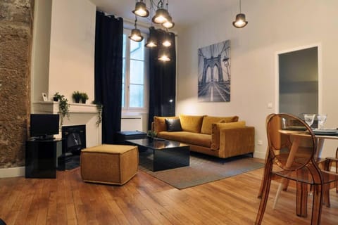 trendy flat-lyon centre-hotel de ville Apartment in Lyon