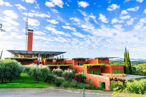 Property building, Day, Natural landscape, Garden