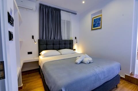 Vila Enxhi Bed and Breakfast in Ksamil