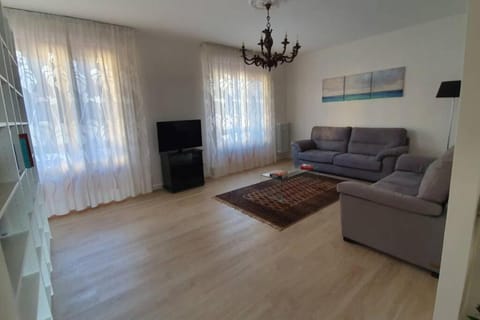 Appartamento Gioele Apartment in Prato