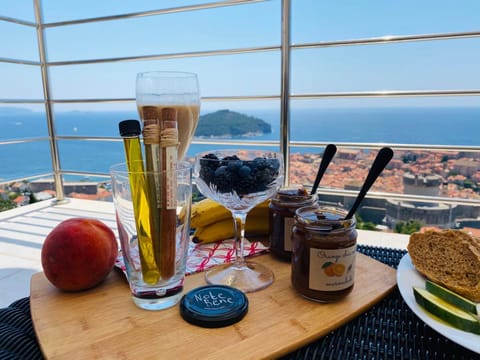 Balcony/Terrace, City view, Sea view