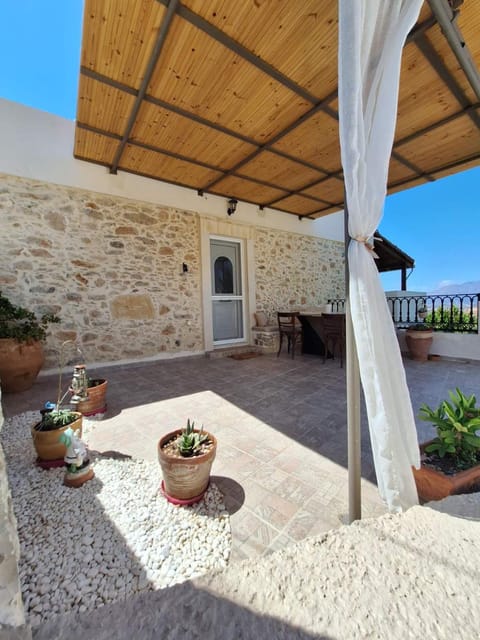 Eirini's Traditional House House in Crete