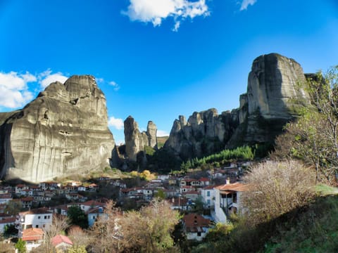 Neighbourhood, Natural landscape, Hiking, Mountain view
