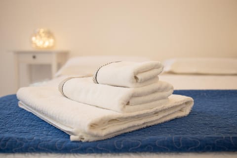 Bed, Decorative detail, Bedroom