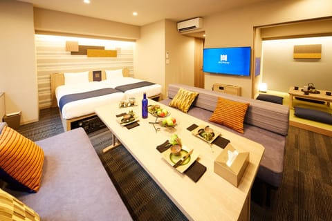 Photo of the whole room