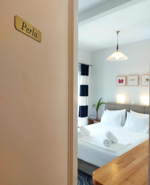 Blue Window Apartment in Messenia