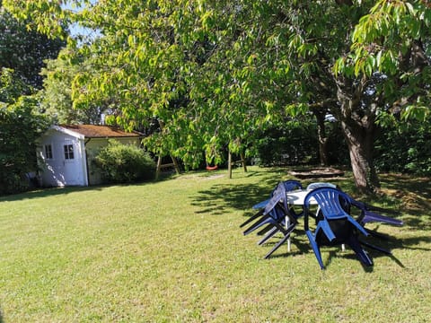 Rosa Canina W11 Apartment in Dahme