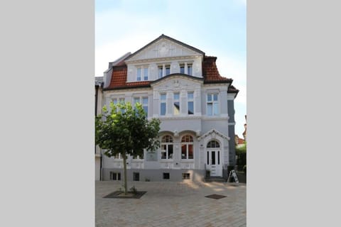Property building, Nearby landmark