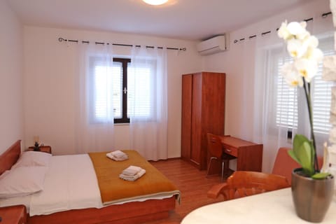 Pansion Marinka-Bire Rooms Bed and Breakfast in Dubrovnik-Neretva County