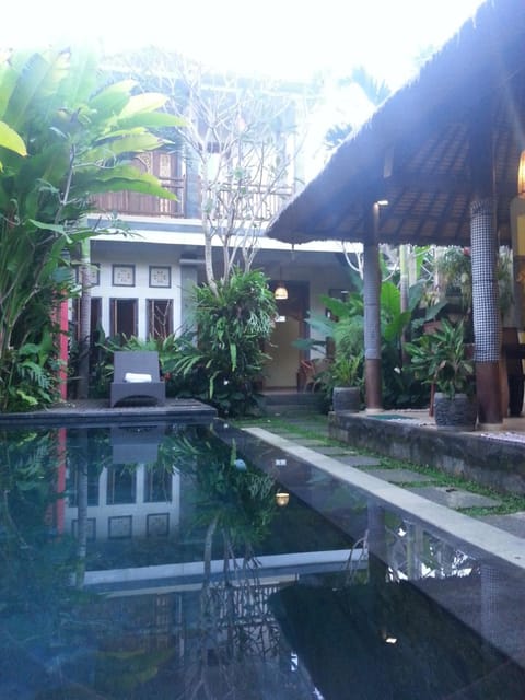 Property building, Swimming pool